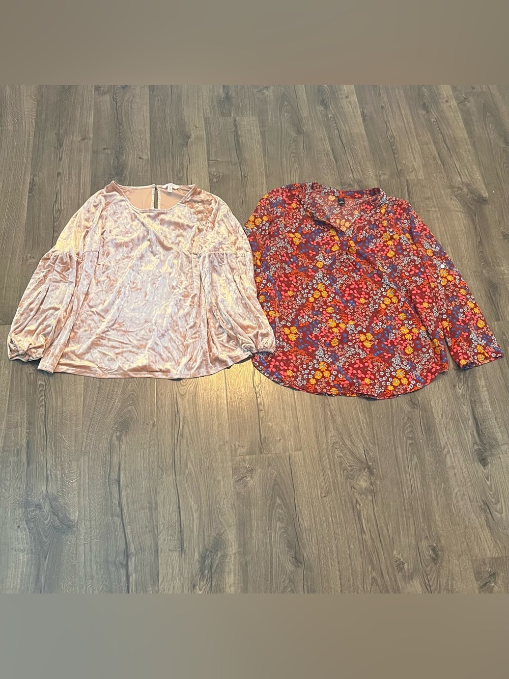 Women’s Plus Size Size 1X Top Bundle: LC Lauren Conrad and Emery Rose